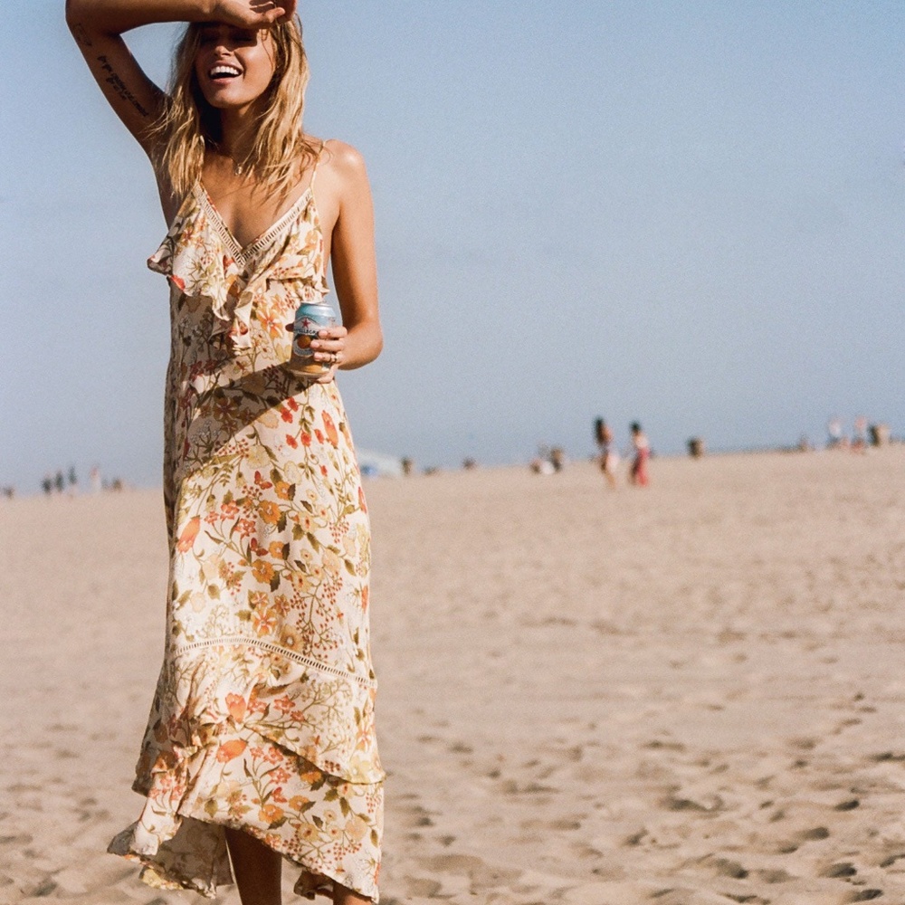 Spell Gypsy Sayulita Frill Maxi Dress 🌻